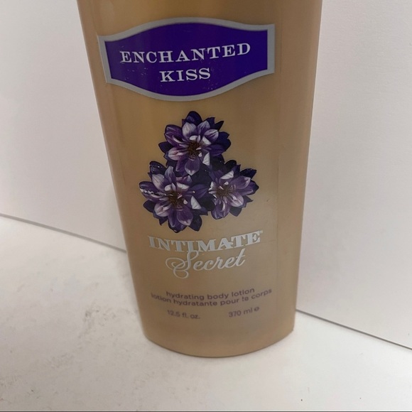 Intimate Secret Enchanted Kiss Hydrating Lotion Jean Philippe HTF - Picture 2 of 4